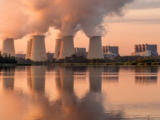 Štvrtá najväčšia elektráreň v Nemecku sa stala terčom sabotáže. Nemecký denník hovorí o raketovom útoku