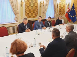 Bez súhlasu miest a obcí veterné parky na Slovensku nevzniknú. Zástupcovia samospráv zo Zemplína sa stretli s Ficom
