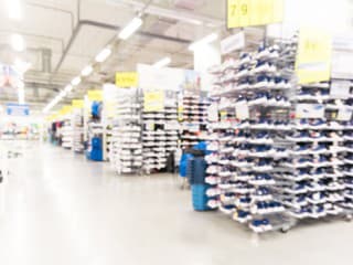 Podvodníci sa vydávajú za známeho predajcu športových potrieb. Takto spoznáte falošný e-shop