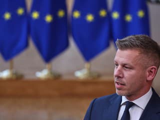 Magyar valcuje Maďarsko. Prezident podpísal novelu ústavy, ktorá nemá v Európe obdobu