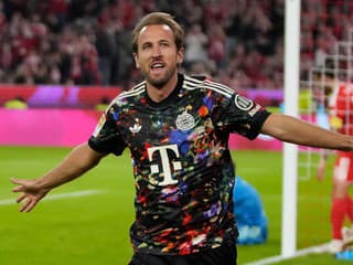 Historický rekord Kanea, hetrik Oliseho. Bayern totálne deklasoval Berlínčanov