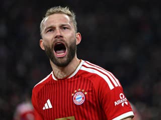 Bayern naďalej na tróne. S Dortmundom po peknom zápase remizoval