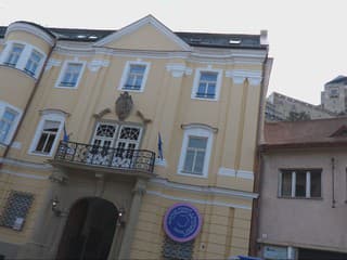 Múzeum na námestí v Trenčíne už nenájdete. Zisťovali sme, na čo bude mesto využívať národnú kultúrnu pamiatku