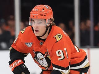 Anaheim si ponechá svoju hviezdu. Carlsson bude najlepšie plateným hráčom NHL