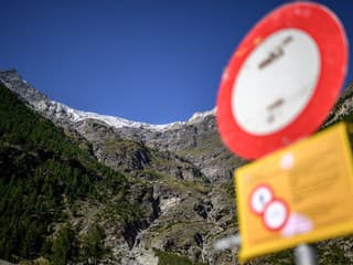 Maličká horská obec je v neustálom ohrození. Zasypať ju môže 250-tisíc ton