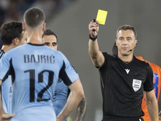 Rozzúril fanúšikov aj Yayu Tourého. Nemecký rozhodca sa v minulosti zaplietol do korupcie