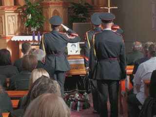 V Staškove sa lúčia s učiteľkou Boženou. Pri útoku bránila žiakov za cenu vlastného života