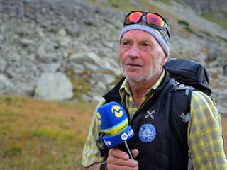 Má 70 rokov a stále lezie po horách. Tatranská legenda opäť vyráža do výšok