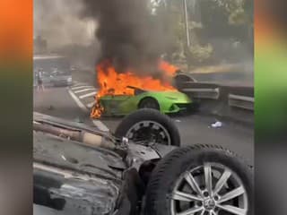 VIDEO: Desivá nehoda pri Paríži. Lamborghini po náraze pohltili plamene, otec a syn nemali šancu prežiť