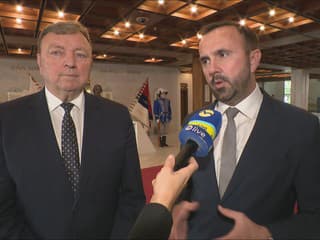 Rozpočet sociálneho zmieru alebo kapitulácie vládnej koalície? V parlamente pokračuje rozprava o zákone roka