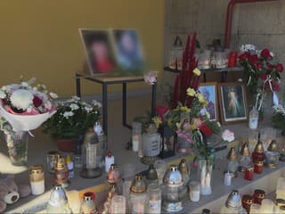 Dúfali v zázrak, prišla najhoršia správa. Pri Nelkinej fotografii horia sviečky a pribúdajú kvety