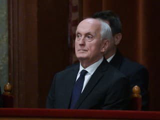 Maďarský parlament zvolil za prezidenta Andrása Baku