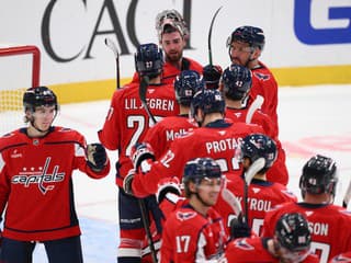 VIDEO: Fehérváry mal obrovskú dôveru, výraznou mierou prispel k výhre v derby. Winnipeg prekvapil favorita