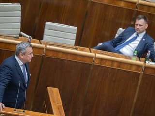 Poslanci rozhodli o osude Tomáša Tarabu. Z postu ministra ho odvolali