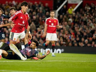 Obrat Arsenalu, koniec negatívnej série Chelsea. Tottenham je naďalej bez výhry, na zostupovej priečke