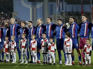 Slováci nastúpia proti futbalovému trpaslíkovi. „Sokolov“ vyzvú študenti, úradník či robotník