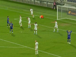 VIDEO: Komárno si s Trenčínom body podelilo. Čo však na konci chytil brankár hostí je neuveriteľné