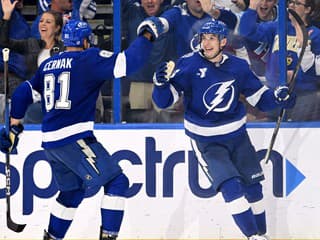 Tampa Bay pohodlne zvíťazila. Erik Černák bol pri všetkom podstatnom