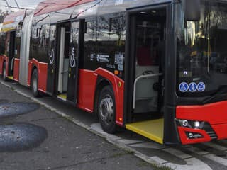 Bratislavčanom má uľahčiť ranné cestovanie nová linka: Jazdiť bude každé dve a pol minúty