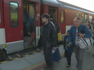 Poplach v plnom rýchliku z Bratislavy do Košíc. Privolali hasičov