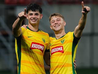 Miliónový obchod so Slovákom. Barcelona či Salzburg, napokon klub kúsok od hraníc? Jeho boss už letí pod Dubeň