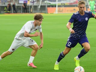 VIDEO: Komárnu zobrali penaltu aj gól v nadstavenom čase. KFC proti Spartaku pochoval vlastenec