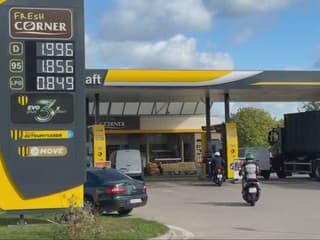 Nafta je najdrahšia v histórii, ceny benzínu pokoria rekord čoskoro. Čo s tým vedia spraviť politici?