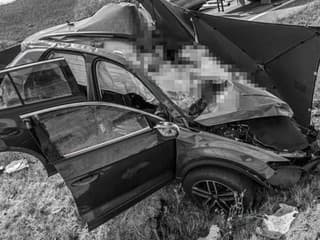 Čierny piatok pri Rožňave. Zrážka kamióna a dvoch áut si vyžiadala život