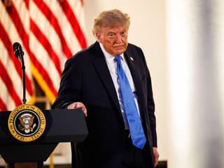 Trump chce Európe vystaviť účet za vojnu na Ukrajine. Žiada preplatenie Bidenovej vojenskej pomoci Kyjevu