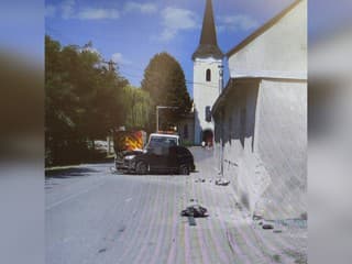 Tragédia v obci pri Prešove. Vodič (†68) narazil do budovy, v nemocnici zomrel