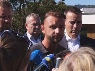 Prvé detaily útoku v Staškove. Šutaj Eštok vyzdvihol hrdinské konanie riaditeľky