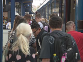 Ak neprídete o 41 minút skôr, autobus vám ujde. Cestujúcich čaká výluka a netradičná zmena