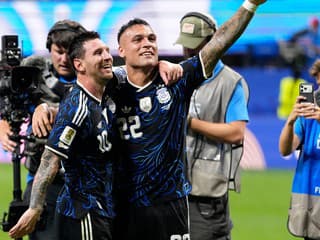 VIDEO: Argentínčania našli zabudnutý ťahák anglického brankára. Rozosmial ich, ukázali ho svetu
