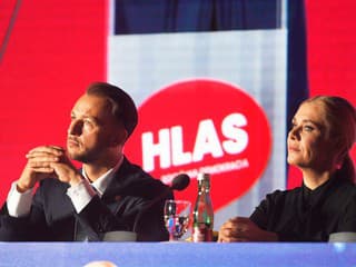 Hnutie Slovensko podalo návrh na odvolanie Matúša Šutaja Eštoka a Denisy Sakovej