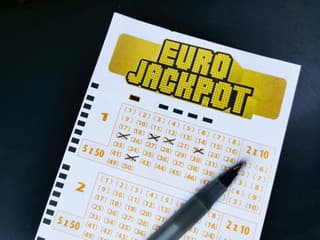 V jubilejnom 1000. žrebovaní Eurojackpotu padla hlavná výhra. Výherca rozprávkovej sumy sa nemusí s nikým deliť