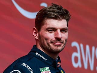 Žiadny veľký prestup sa nekoná. Verstappen predĺžil zmluvu s Red Bullom
