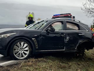 Auto na totálku, vo vnútri dve malé deti. Slovenská moderátorka zostala v šoku z pokuty, ktorú dostal vinník nehody