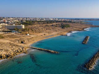 Rodina prišla na Cyprus oddychovať. Krátko nato trojročný chlapec tragicky zahynul