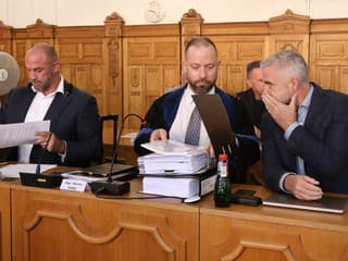Súd zastavil stíhanie Bödöra, Gašpara aj Krajmera. V kauze Očistec im pomohla vládna novela