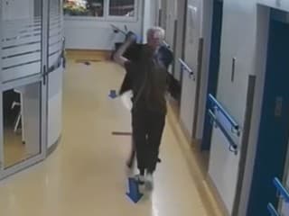 Po útokoch na urgentoch ministerstvo zakročilo. Jednou z noviniek bude núdzové tlačidlo