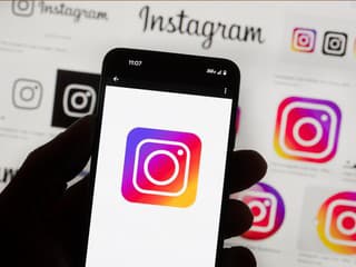 Instagram po 10 rokoch zmenil logo. Ľudia si z nového dizajnu robia žarty