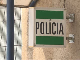 Strach namiesto pocitu bezpečia. Za posledné dni viaceré školy riešili žiakov, ktorí sa vyhrážali spolužiakom zabitím