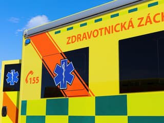 Detský tábor v Česku zasiahol blesk. Zranených je šesť ľudí, z toho päť detí