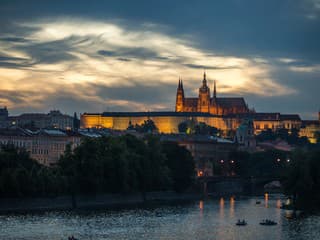 Toto sú najobľúbenejšie hrady a paláce Európy. Víťaza nájdu Slováci hneď za hranicami (REBRÍČEK)