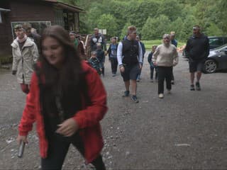 Keď je vonku 30 stupňov, Barbora si oblieka bundu. Takto vyzerá jej letná brigáda