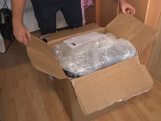 Obchod jej omylom poslal tovar navyše. Keď ho chcela poctivo vrátiť, čakal ju absurdný problém