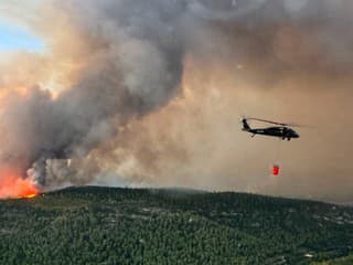 FOTO+VIDEO: Slovenskí hasiči bojujú vo Francúzsku. Najväčší lesný požiar sa podarilo dostať pod kontrolu