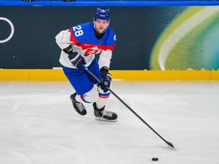 O Slováka v KHL menej. Reprezentačný obranca mieri do elitného európskeho klubu, súťaž dobre pozná