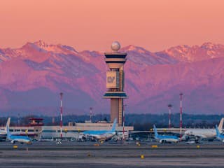 Na milánskom letisku Malpensa vypukol požiar v lietadle. Malo smerovať do Prahy