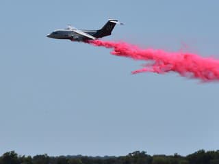 Tragická havária armádneho vrtuľníka v USA. Stroj sa zrútil do poľa, posádka zahynula